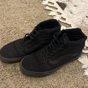 Black Vans (women’s size 8) great condition